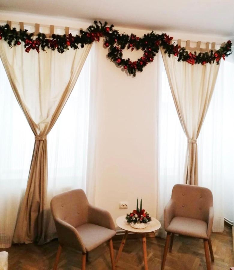 Sunny Old Town Apartment Braşov Eksteriør bilde