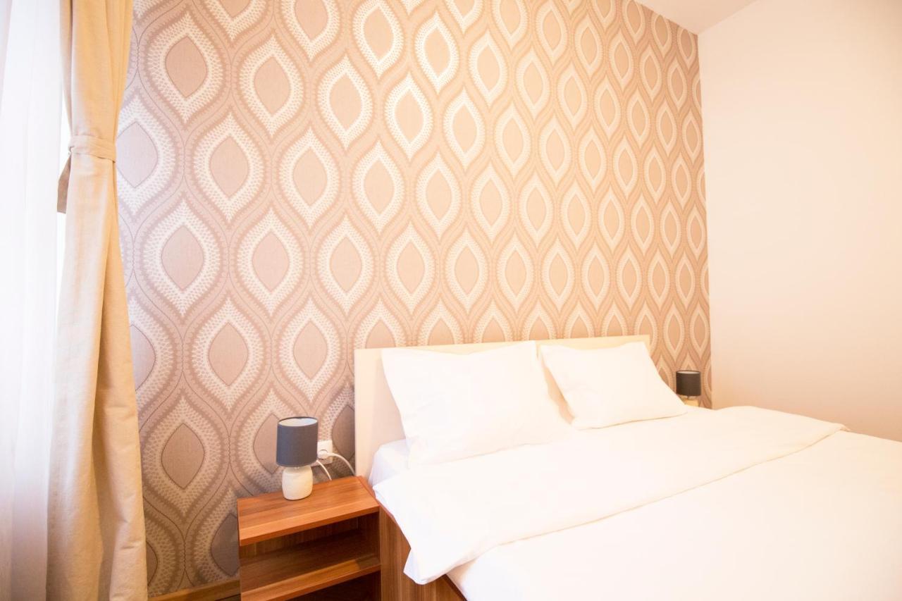 Sunny Old Town Apartment Braşov Eksteriør bilde